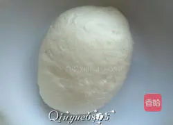Illustration of how to make blooming chrysanthemum steamed buns 1
