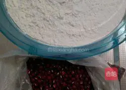 Illustration of how to make pancakes with red bean filling 1 