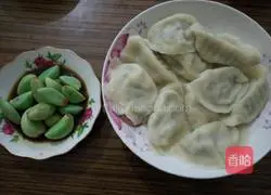 Pork, cabbage and fungus dumplings Practice illustration 11