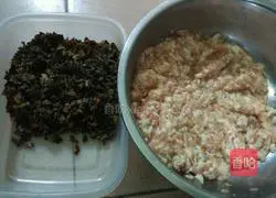 Illustration of how to make steamed buns with meat and vegetables 4