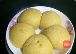 Illustration of how to make pumpkin steamed buns 6