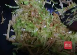 Illustration of home-style fried shredded pancakes 10