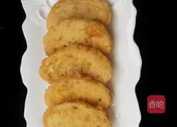 Illustration of how to make golden steamed bun slices 6