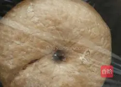 Illustration of how to make brown sugar steamed buns 8