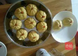 Illustration of how to make pumpkin cake 4