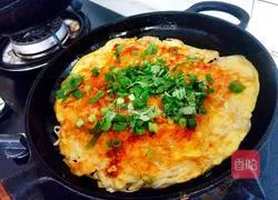 Illustration of making noodles pancakes 7