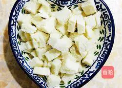 Illustration of grilled steamed buns with meat floss and cheese 2