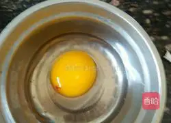 Illustration of how to make carrot and egg fried rice 2