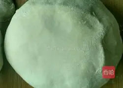 Illustration of how to make Longli fish dumplings 6