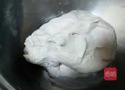 Illustration of how to make dumplings stuffed with meat and chives 13