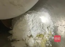 Illustration of how to make fried potato pancakes 8