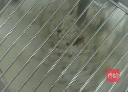 Illustration of how to cut steamed buns 3