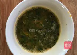 Illustration of how to make Chinese toon omelette 5