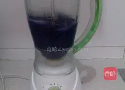 Illustration of how to make colorful wontons 1