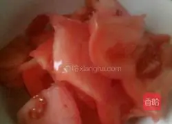 Illustration of how to make fried steamed buns with tomatoes and cabbage 3