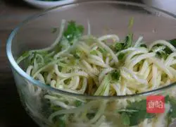  Illustration of homemade noodles 11