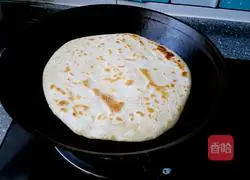 Stewed fish head Illustration of making bubble cake 6