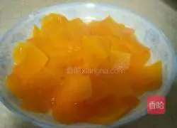 Illustration of how to make pumpkin steamed buns 3