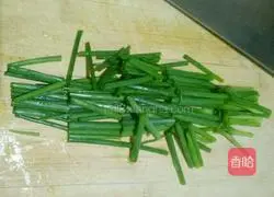 Illustration of how to make scallion oil noodles 1