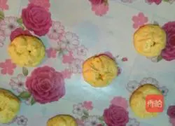 Illustration of how to make pumpkin buns 7