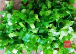 Illustration 3 of how to make fried onion and egg steamed bun slices