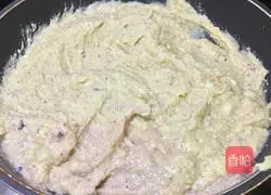 Illustration of how to make lotus seed mud rose cake 6