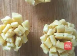 Illustration of how to make egg cake flowers 7