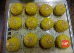 Illustration of how to make slag sesame cakes 11