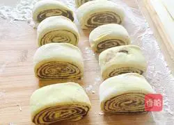 Illustration of how to make buckwheat steamed buns with bean paste 16