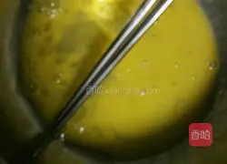 Illustration of how to make kimchi cake 1