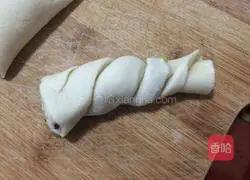 Illustration of how to make scallion pancakes 17