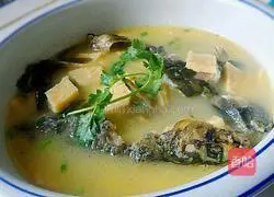 Illustration of how to make yellow spine fish egg cake soup 9