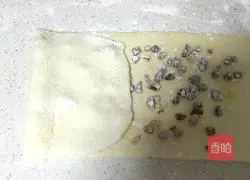 Illustration of how to make candied thousand layer steamed cake 11