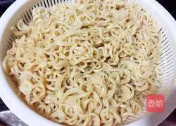 Illustration of how to make casual noodles 1