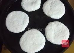 Illustration of how to make Shaobing 5