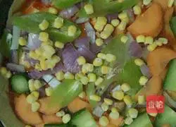 Illustration of how to make dumpling skin pizza 4