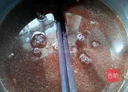 Illustration of how to make brown sugar steamed buns 1