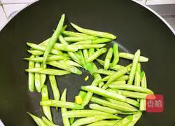 Peng Illustration of how to make Peng fried rice noodles 3