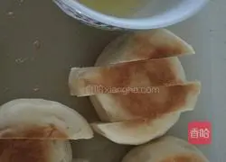 Illustration of how to make crispy pancakes 2