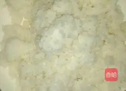 Illustration of how to make egg fried rice 2