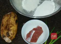 Illustration of how to make pan-fried lotus root cake 1