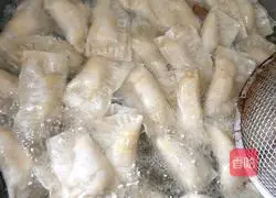 Copycat flying cakes Practice illustration 4