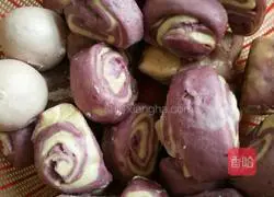 Illustration of how to make purple sweet potato buns 2