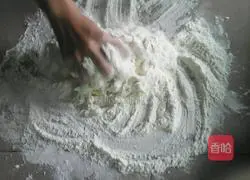 Illustration of how to make milk-flavored steamed buns 4