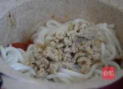 Recipe for minced pork and tomato rice noodles Illustration 6