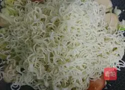 Illustration of how to make fried noodles 4