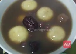 Illustration of how to make red dates and red bean glutinous rice balls 5