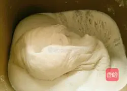 Illustration of how to make lotus leaf steamed buns 2