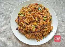 Illustration of how to make spicy sauce cheese fried rice 8