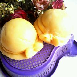Straw Hat Pumpkin Steamed Buns